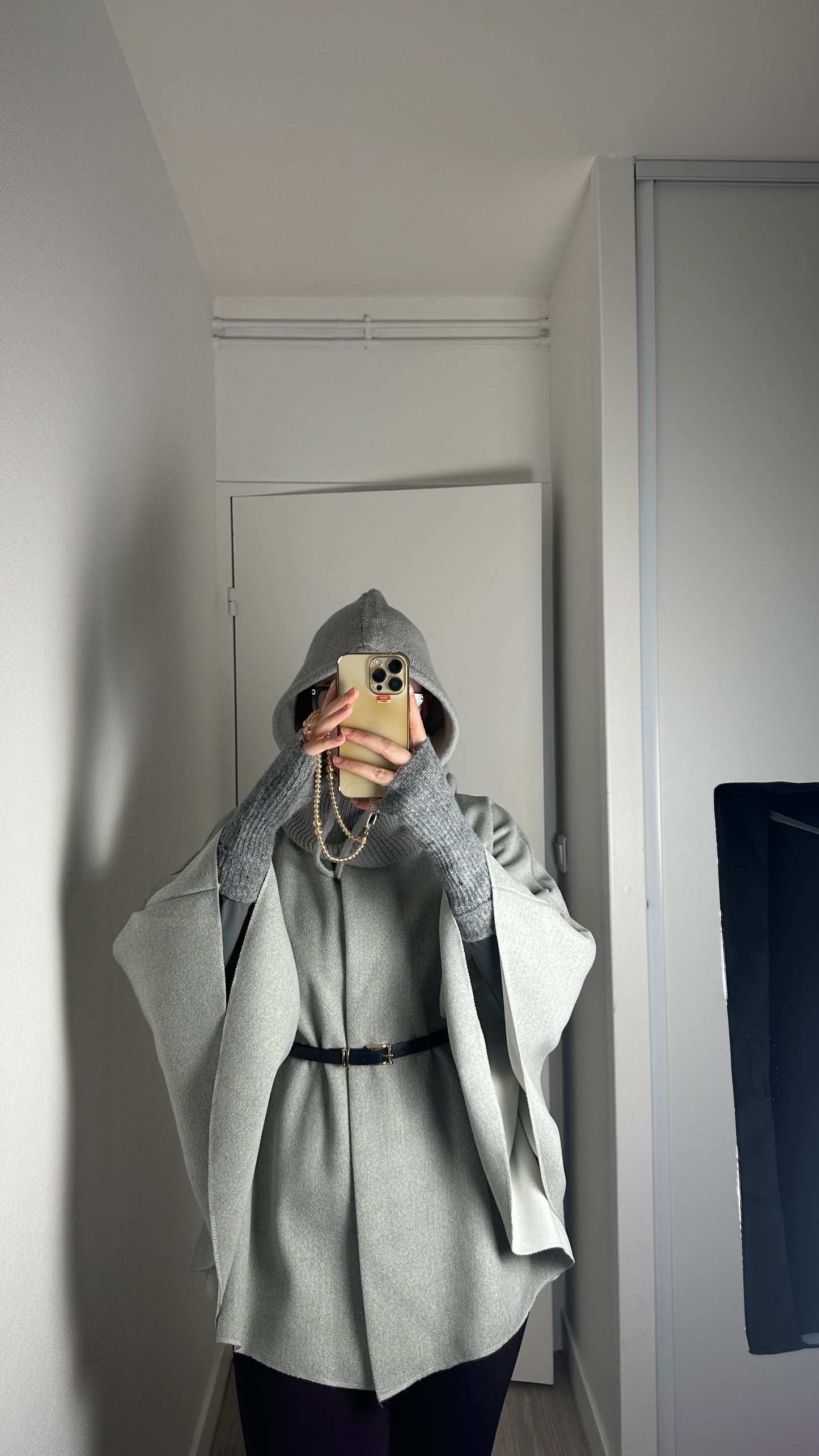 Cape poncho ceinturé Gris