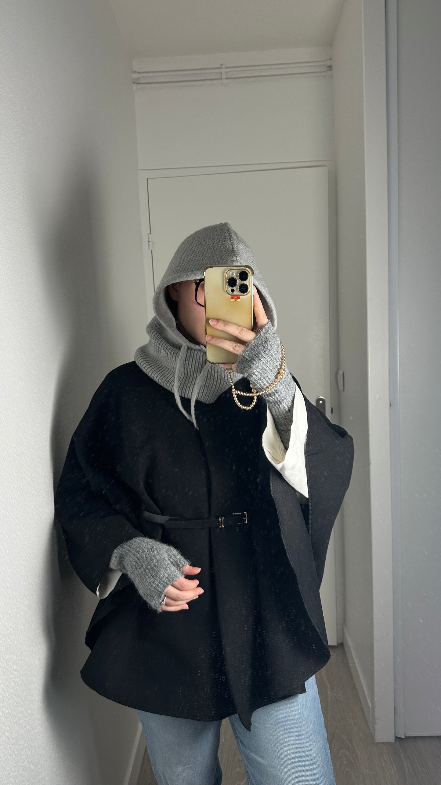 Cape poncho ceinturé Noir